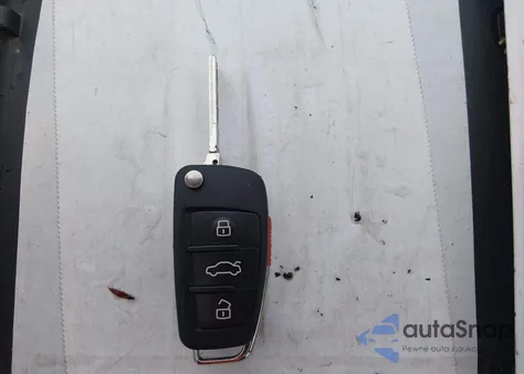 2015 Audi Q3 2.0T Premium Plus z USA, uszkodzony, nr VIN WA1GFCFS5FR009900